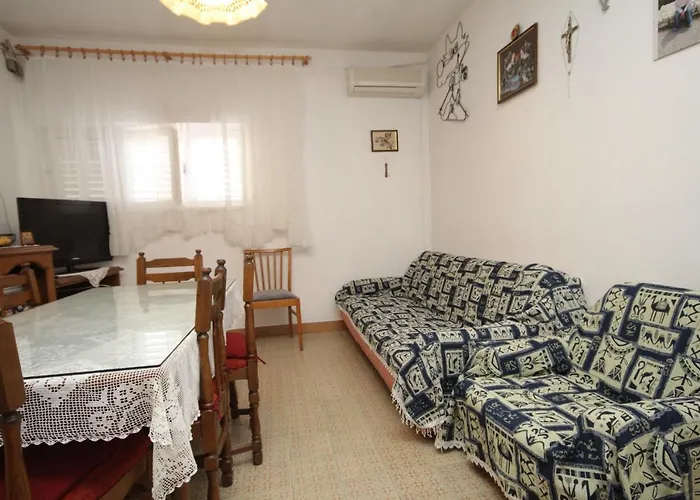 By The Sea Tkon, Pasman - 341 *