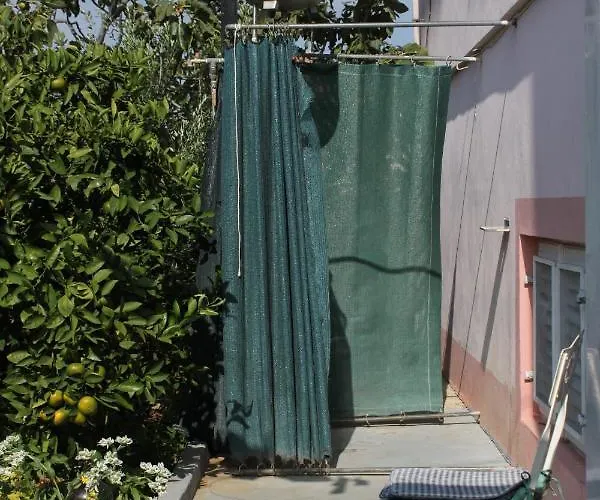 By The Sea Tkon, Pasman - 341 아파트 트콘